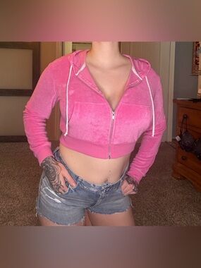 Colsie cropped hoodie